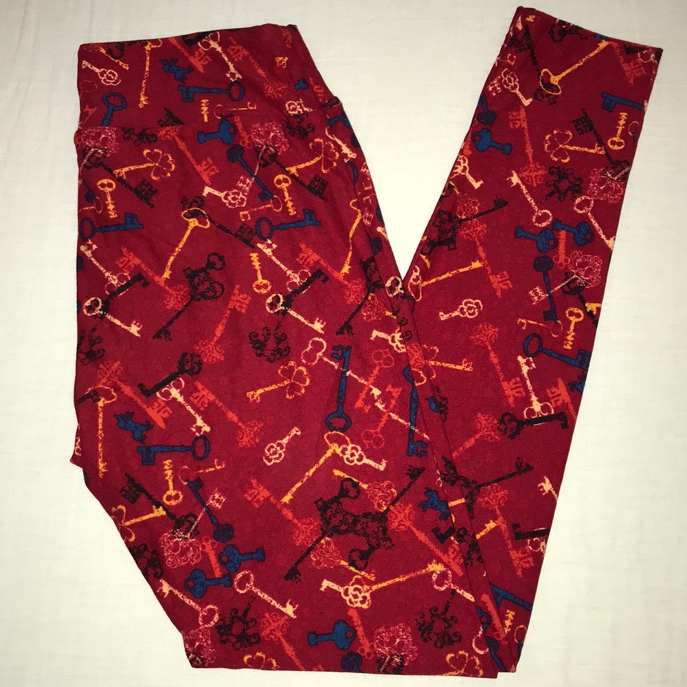 LuLaRoe red key leggings. Hidden unicorn. OS. NEW